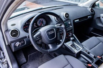 Audi A3 Sportback 2.0 TDI S-Tronic - 13