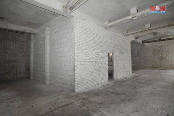 Pronájem výrobních/skladových prostor v obci Višňová - 13