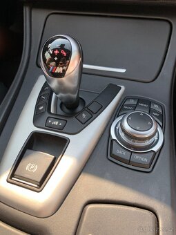 BMW M5 F10 4.4 V8 - 13