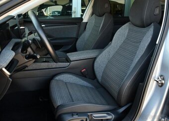 Škoda Superb 2.0TDi SELECTION ZÁRUKA 1M - 13