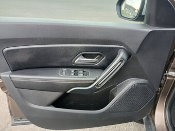 Dacia Duster 1.5 dCi 4x4 - 13