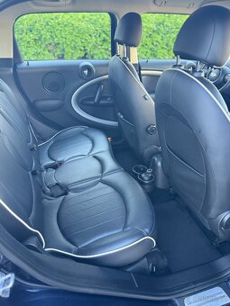 MINI Countryman 1.6 COOPER D ALL4 - 13