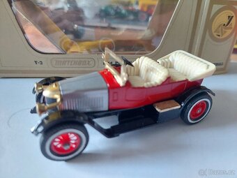 Matchbox yesteryear SUPER STAV - 13