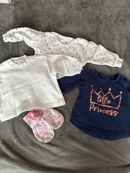 Set oblečení na holčičku vel.62 - 13