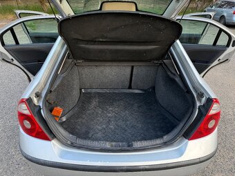 Ford Mondeo Mk3 2.0 TDCi Ghia, r.v. 2003 - 13