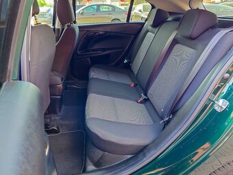 Fiat Tipo 1.4 Street 70 kW VERDE ZELENÁ - 13