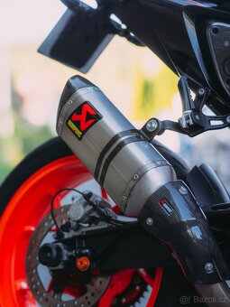 KTM Duke 690 R 2017 Akrapovič - 13