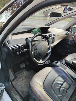 Prodám Citroen C4 Grand Picasso 2,0 hdi, 7 míst - 13