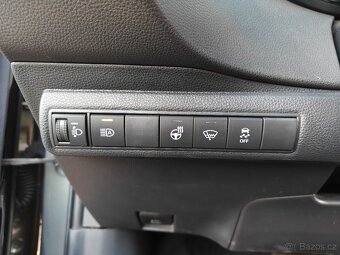 Toyota Corolla 1.8 hybrid TS - 13