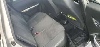 Suzuki Vitara 1,6 DDis 88kW, Premium - 13