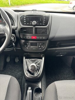 Fiat Dobló1.4T-Jet Turbo 88kW 5 Míst 6 rychlostní - 13