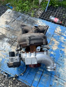 náhradni dily na motor OM 642.858 - 13
