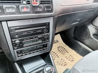 Volkswagen Golf Variant 1.6i FSi 81kw Klima Tažné - 13