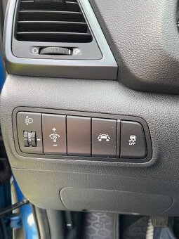 Hyundai Tucson SUV 1.6 GDI 97 kW, MY2018 – 75 t. km, 1. maj - 13