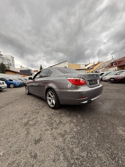 BMW Řada 5, E60 523i Ojeté, 5/2008, 234100 km 129000 Kč Serv - 13
