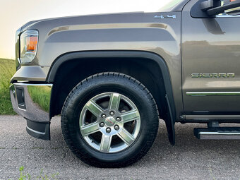 GMC SIERRA K1500 SLT CREWCAB - 5.3 V8 4x4 360HP - KŮŽE - 13