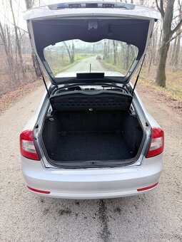 ŠKODA OCTAVIA II - 13