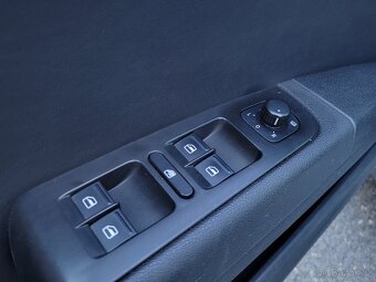 Škoda Superb combi 1.8 TSI 118 kW - 13