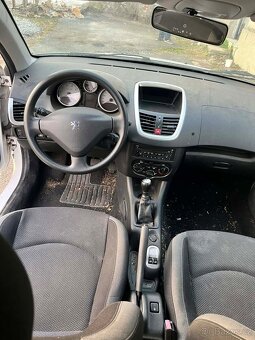 Peugeot 206+ - 13