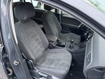 VW Touran 2.0 TDI 110kW Navigace ERGO ACC Tažné Manual - 13