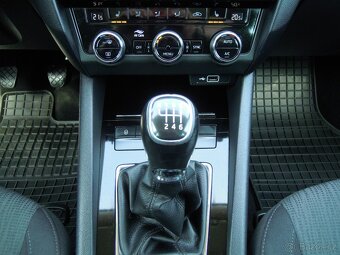 Škoda Octavia, 1.4TSi ORIG.KM - SERVIS - 13