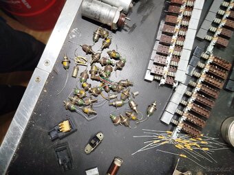 Rádio Tesla + příslušenství - 13