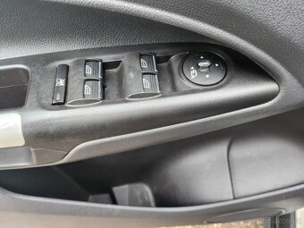 Ford Tourneo Connect 1.6 TDCI - 13