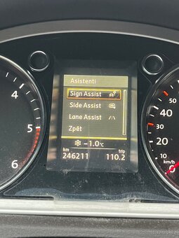 VW Passat B7 2014 DSG 2.0 TDI Highline - 13