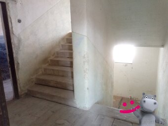 Prodej činžovního domu, užitná plocha 846 m2, na pozemku 710 - 13