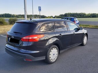Ford Focus 1.5 TDCi, 2015, pěkný stav - 13