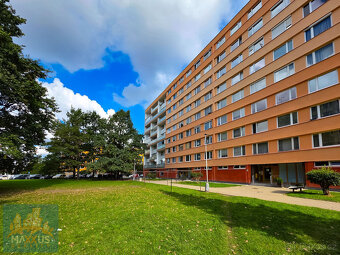 Pronájem světlého bytu 1+kk, 26,5 m², Vodárenská ulice, Klad - 13