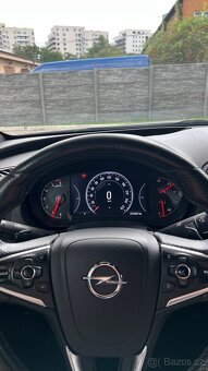 Opel Insignia 2016 – 1.6 CDTi Diesel – Bílá - 13