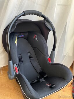 Klippan vajíčko se základnou isofix - 13
