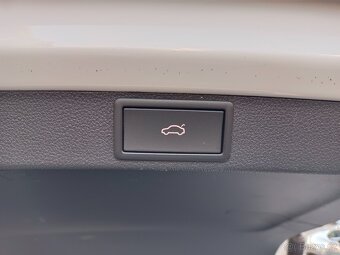 Škoda Octavia 4 Combi 2.0TDI 110kW DSG Virtu Matrix Keyless - 13