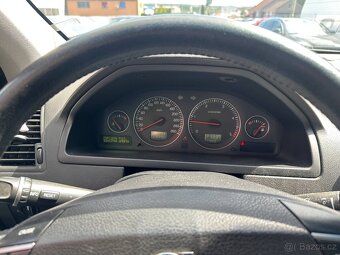 VOLVO XC90 2.4 D5 Momentum 7míst tažné zařízení - 13