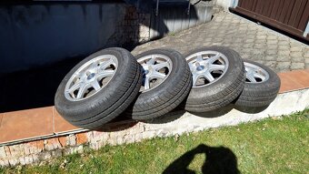 Servisované auto s historií - 13