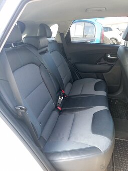 Kia e-Niro Executive - 13