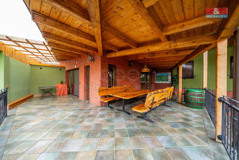 Prodej hotelu, penzionu, 380 m², Rohatec, ul. Hodonínská - 13
