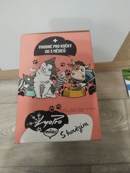 Krmivo a pamlsky pro kočky - 13