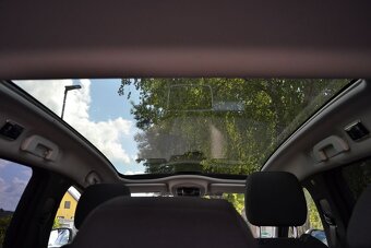 Peugeot 508 2.0 HDi 103kW Active Panorama kombi - 13