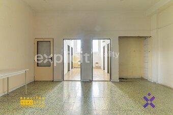 Prodej komerčního objektu - lehká výroba, sklady s rampou, k - 13