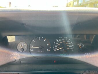 Jeep ZJ ZG 1998 2.5 diesel 4x4 limited 85kw manuál - 13