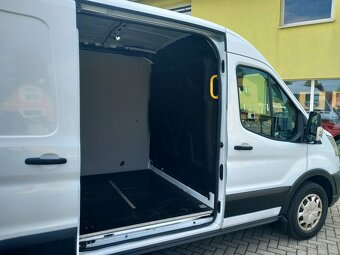 Ford Transit 2.0TDCi 2021 L2H2 PO VELKÉM SERVISE - 13