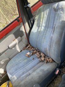 Prodám veškeré náhradní díly z Peugeot 205 - 13