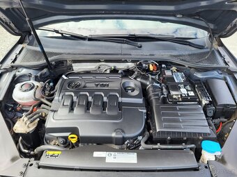VW Passat Variant 2.0 TDi BMT 110kW DSG COMFORTLINE - 13