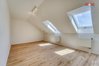 Prodej rodinného domu, 340 m², Popovičky, ul. Na Skalce - 13
