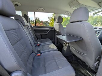 VW Touran 1.9TDi 77kw Highline, DSG, tažné, 2009, Webasto - 13