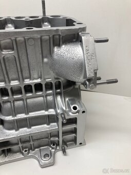 Hlava motoru Felicia - 13