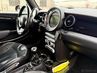 Mini Cooper R56 1.6i 88KW, velká výbava, 2009, 147.339KM - 13