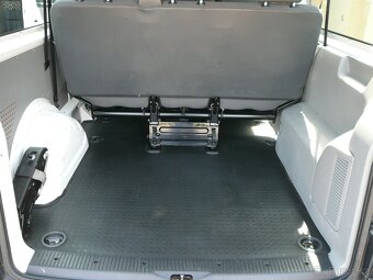 VW TRANSPORTER T5 2.0 TDI 103KW LONG 9MÍST KLIMA ROZVODY 207 - 13